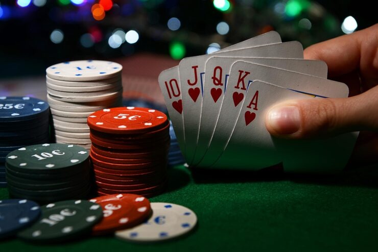 Fortune Tiger live dealer table on mobile showing HD stream and outcome buttons