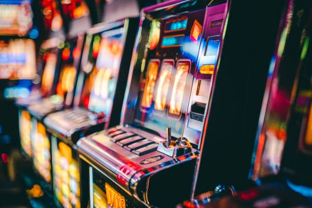 Wild West Gold bet controls and stake adjustment interface
